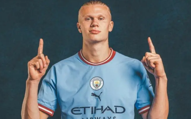 FBsports-转会市场疯狂：球星身价节节攀升