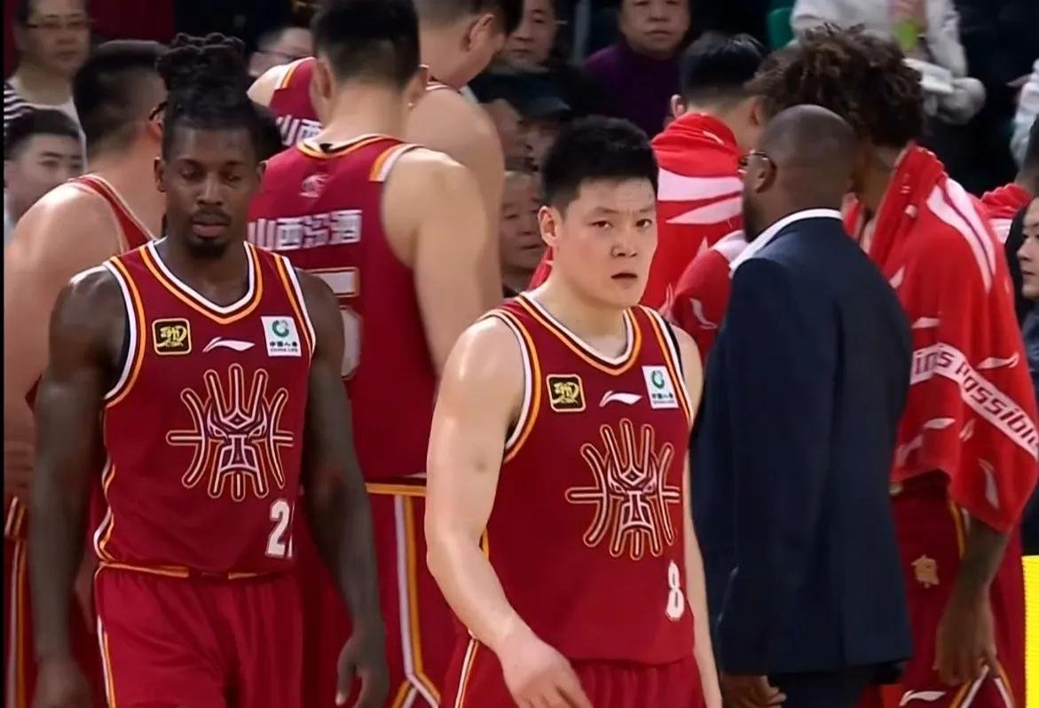 FBsports-关于男篮联赛球队的备战情况备受关注的信息
