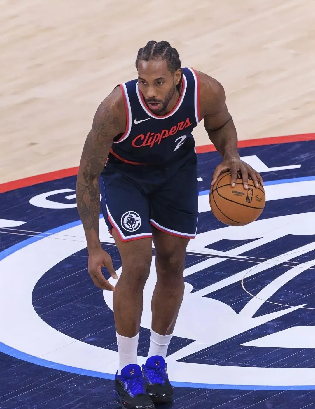 -包含快船逆转胜马刺，莱昂纳德贡献28分的词条