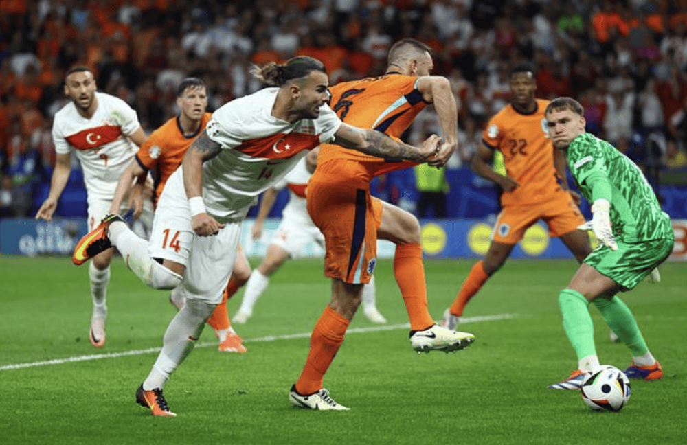 关于意大利队击败荷兰,跻身欧洲杯八强的信息 关于意大利队击败荷兰,跻身欧洲杯八强的信息